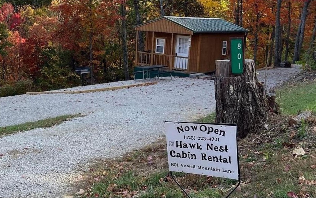 Hawk Nest Cabins