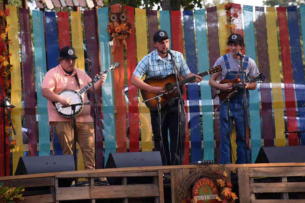 Pickin’ in the Park