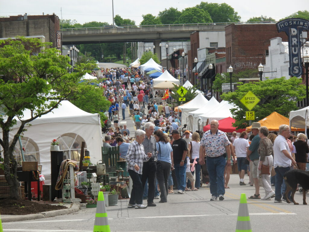 Clinch River Spring Antique Festival